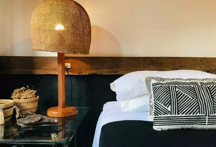 ペンション Quintal Da Cuiarana   50m Da Praia Principal De Alter Do Chão