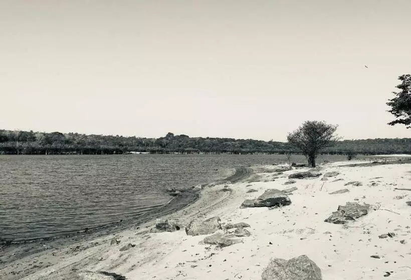 ペンション Quintal Da Cuiarana   50m Da Praia Principal De Alter Do Chão