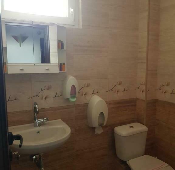 پانسیون Slantse