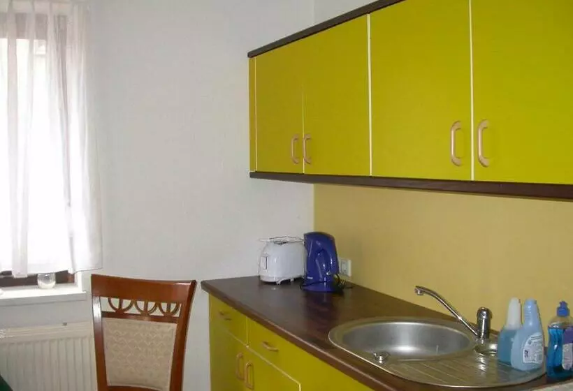 ベッドアンドブレックファースト Ferienwohnung Am Spreeradweg