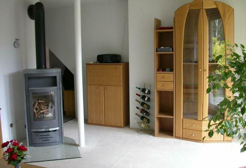 ベッドアンドブレックファースト Ferienwohnung Am Spreeradweg