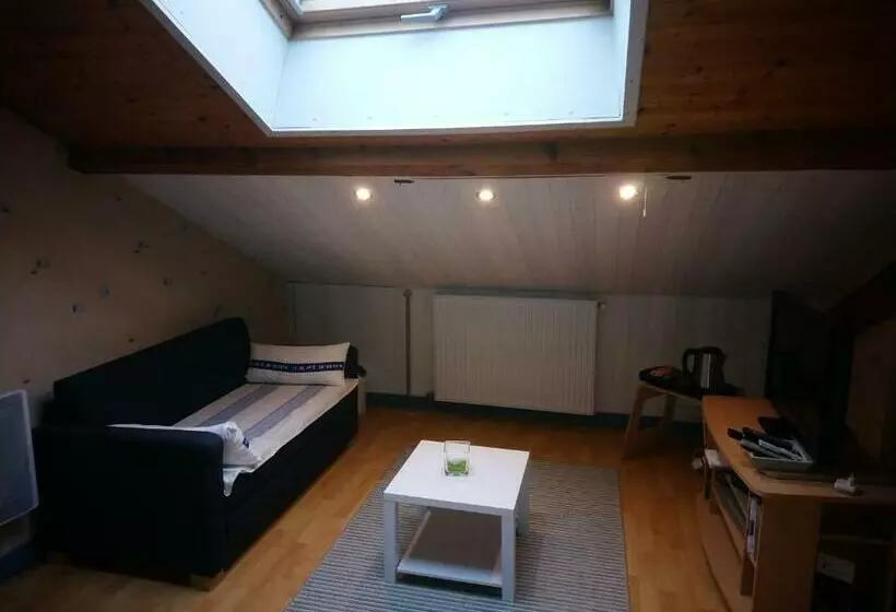 Aamiaismajoitus (B&B) Les Aubretias