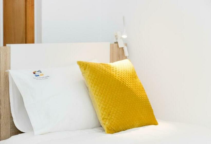 هاستل Aguçadoura Guest House