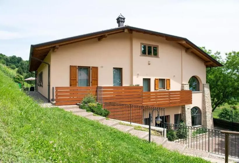 Aamiaismajoitus (B&B) Al Colle