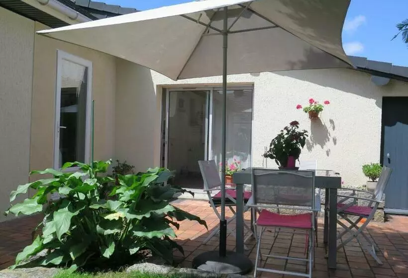 Aamiaismajoitus (B&B) Chez Annick