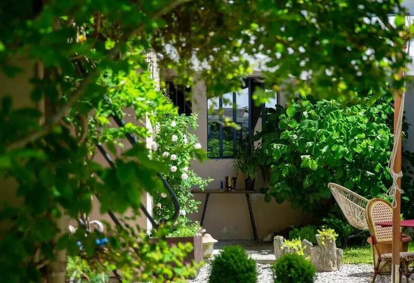 Côté Jardin, Chambres D’hôtes B&b