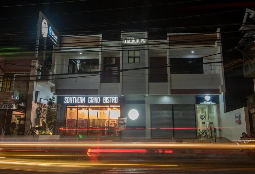 ホテル Ett Hometel