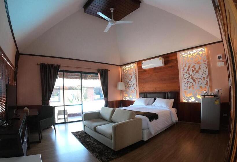 Naga Tara Boutique Resort