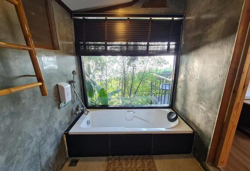 Naga Tara Boutique Resort