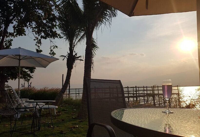 Naga Tara Boutique Resort