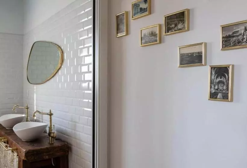 Majatalo La Terrasse De Tiss