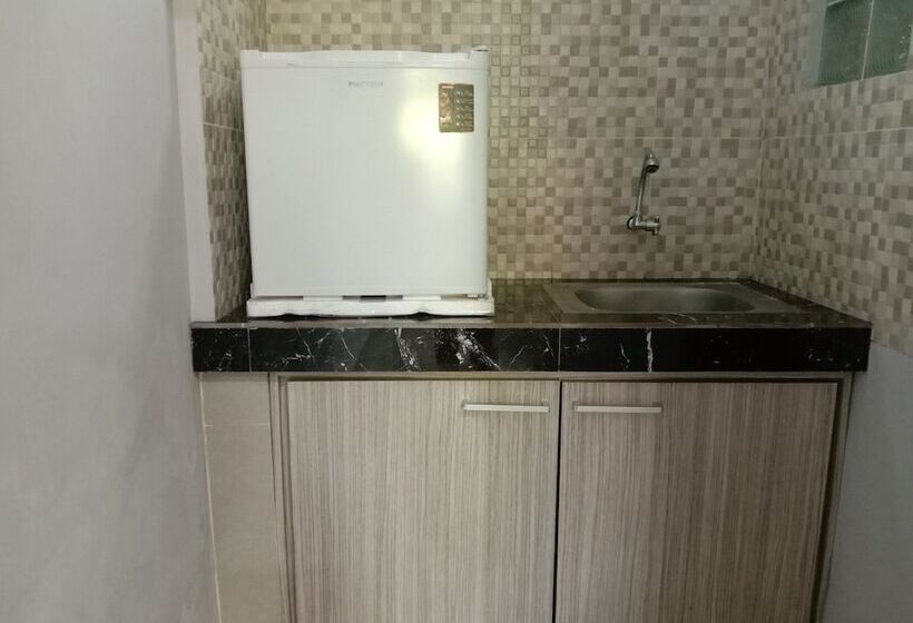 بنسيون Luminous Guest House By Wizzela