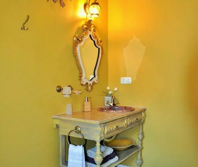 Bela Adormecida B&b