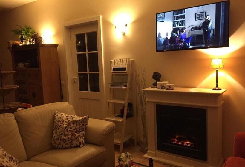 ベッドアンドブレックファースト Logies De Meerkoet