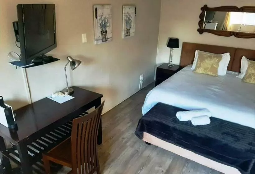 تختخواب و صبحانه Urban Manor