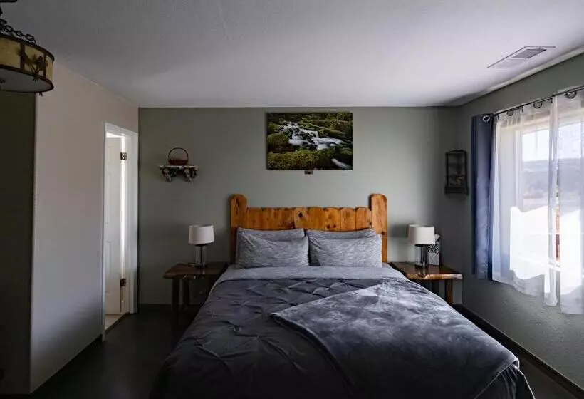 Bryce Trails Bed And Breakfast