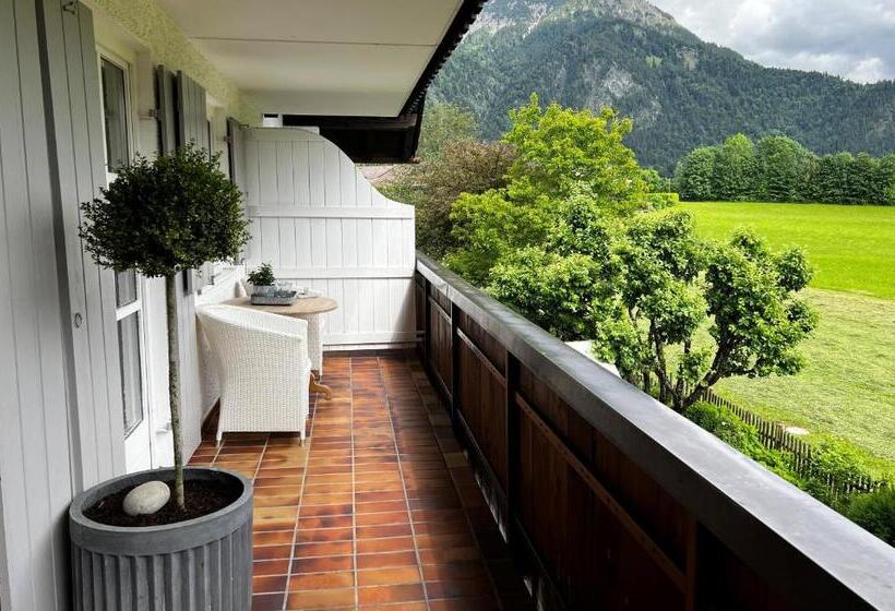 פנסיון Haus Katrin