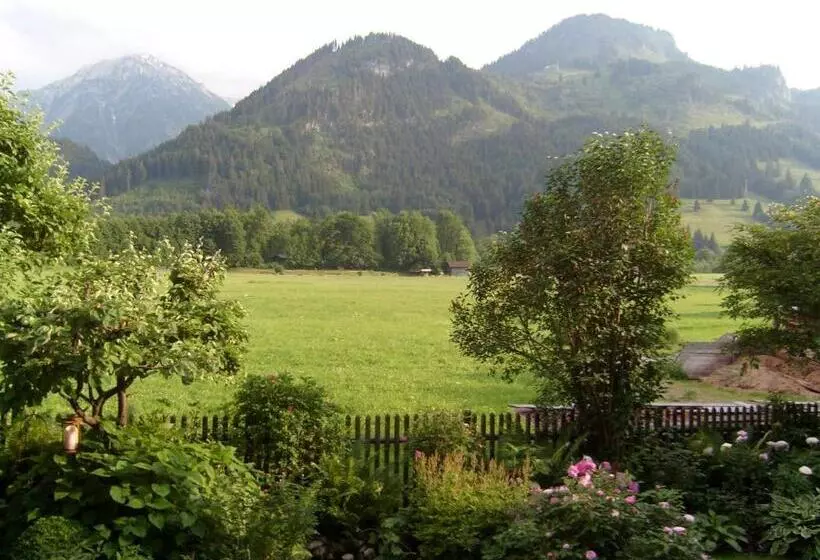 Majatalo Haus Katrin