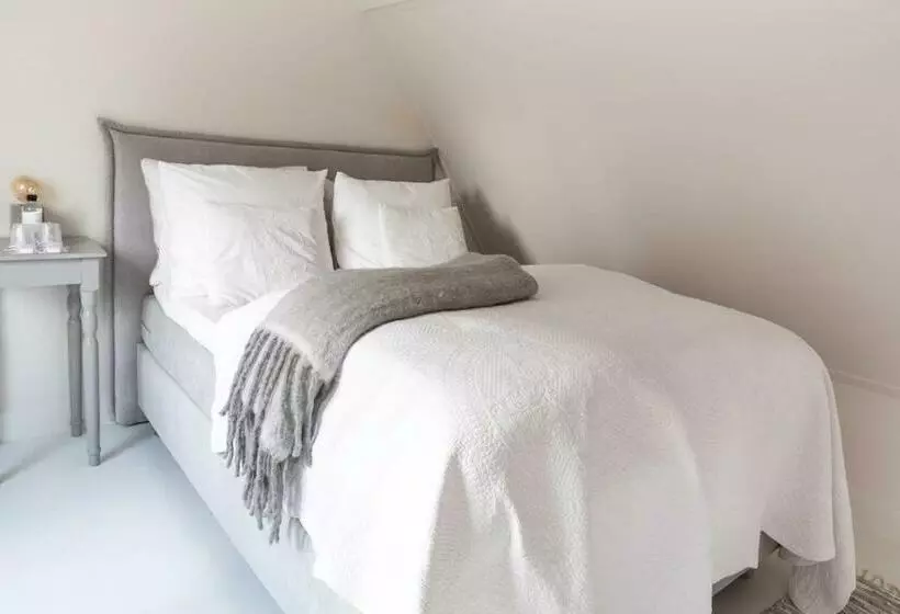 Majatalo Maison De L Epée