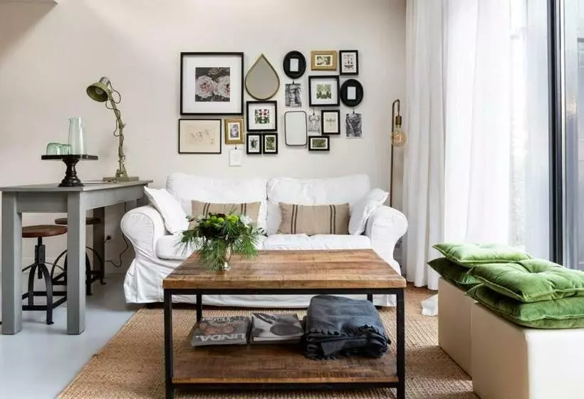 Majatalo Maison De L Epée