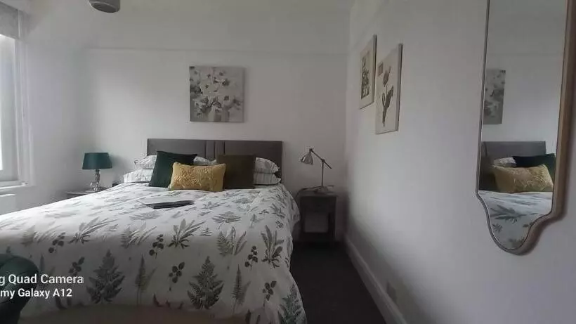 Aamiaismajoitus (B&B) Rutland West Guest House