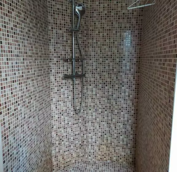 Aamiaismajoitus (B&B) Villa Maryne