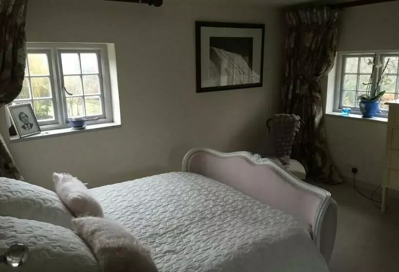 Castle Mill Bed And Breakfast Dorking