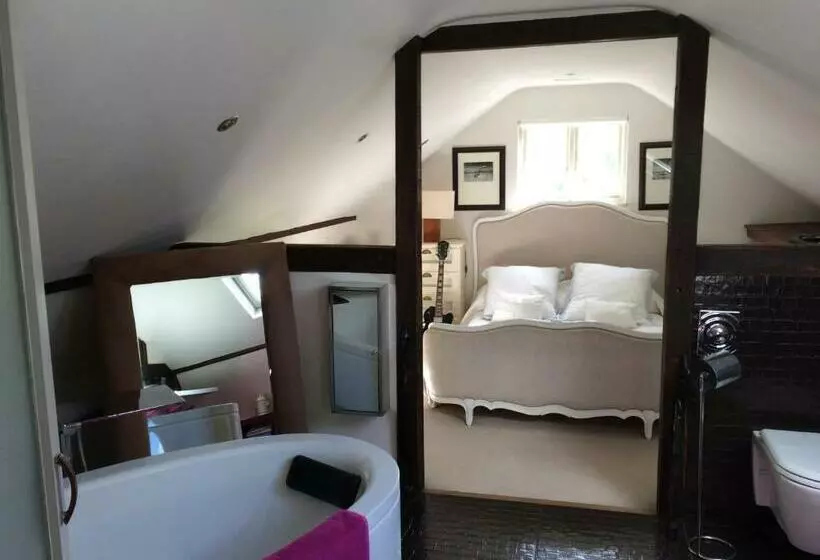 Castle Mill Bed And Breakfast Dorking