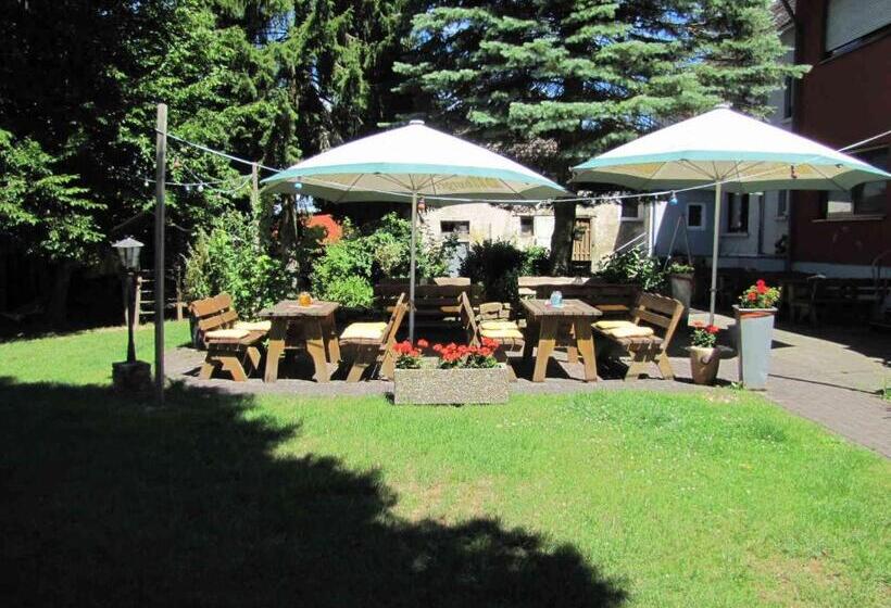 בית מלון כפרי Unter Den Kastanien