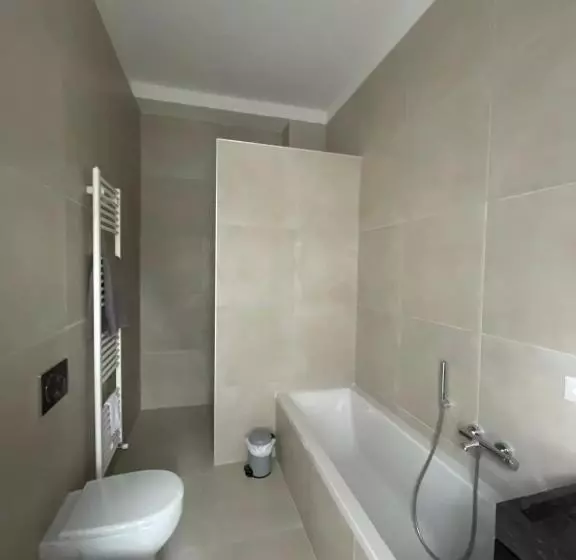 Majatalo Angolo Di Isa