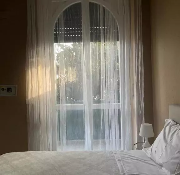 Majatalo Angolo Di Isa