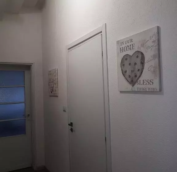 Majatalo Angolo Di Isa