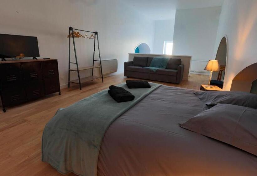 Пансион Domaine Du Vendangeoir   Les Chambres