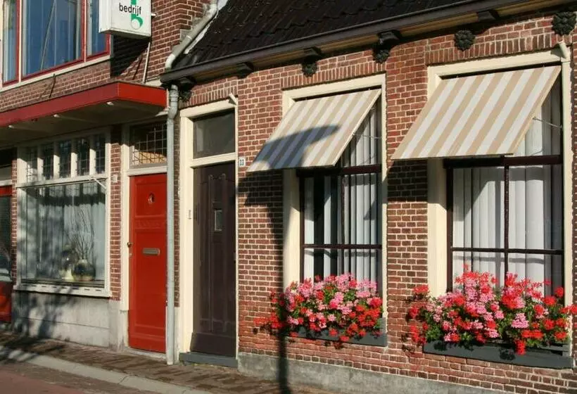 ベッドアンドブレックファースト De Ferver