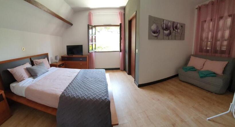 مبيت وإفطار Cargal Leiria