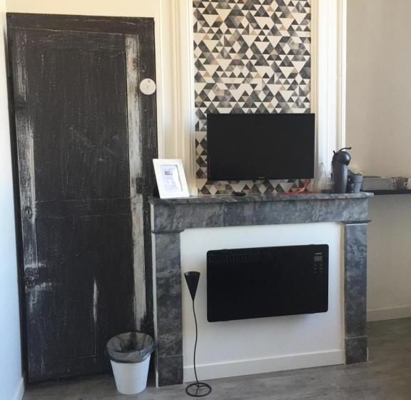 住宿加早餐  Chateau Fourclins