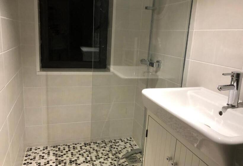 住宿加早餐  Chateau Fourclins