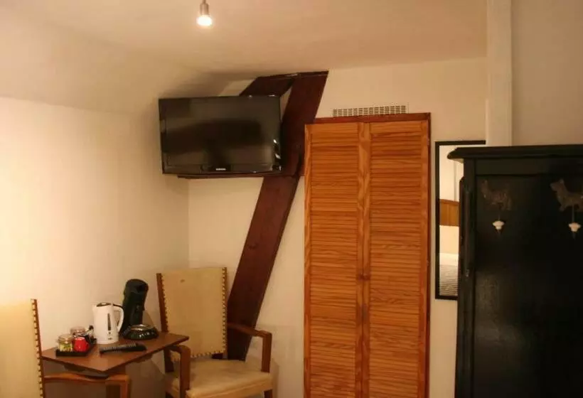 Aamiaismajoitus (B&B) Koperen Keteltje