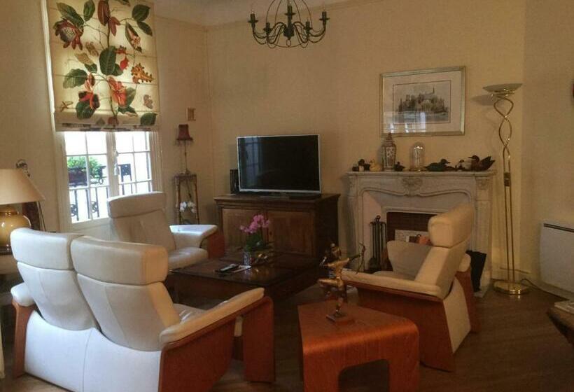 مبيت وإفطار Le Clos Des Roys