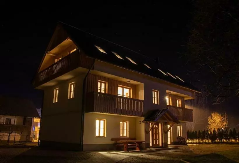 پانسیون Apartments & Rooms Pr  Skalovc