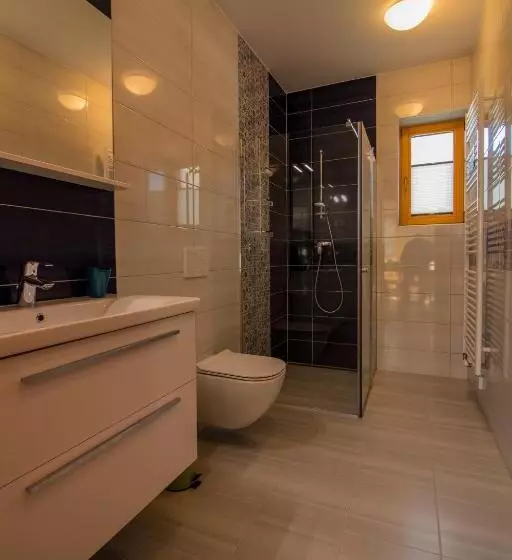 پانسیون Apartments & Rooms Pr  Skalovc