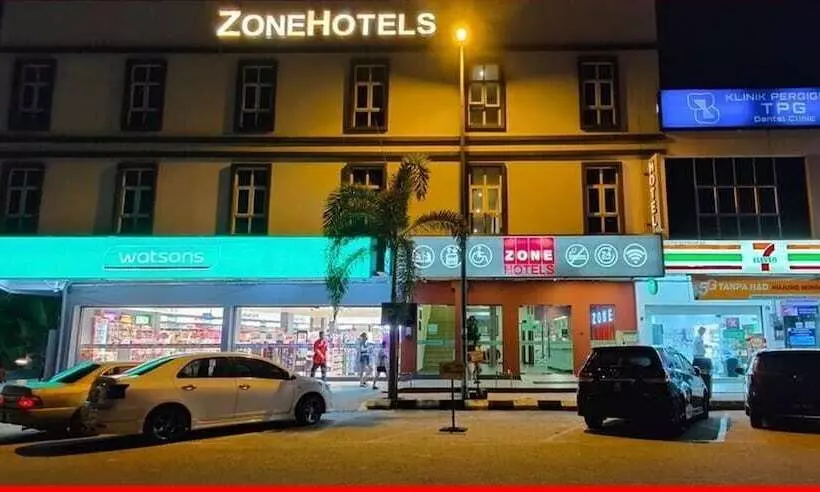 Zone Hotels, Telok Panglima Garang