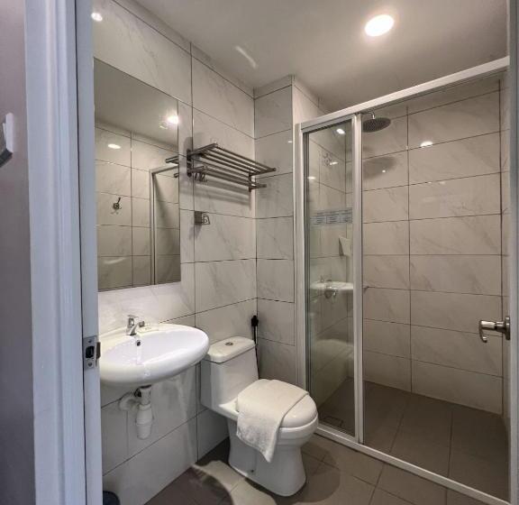 Zone Hotels, Telok Panglima Garang