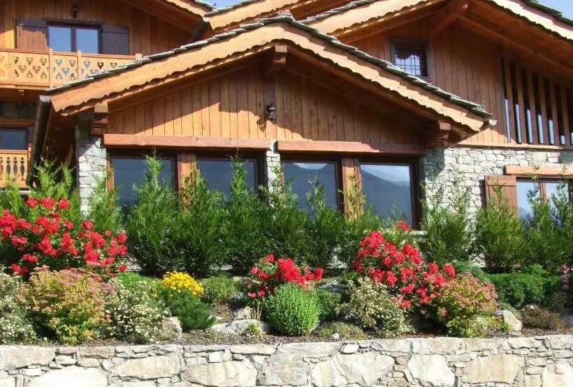 Aamiaismajoitus (B&B) Le Renard D Introd