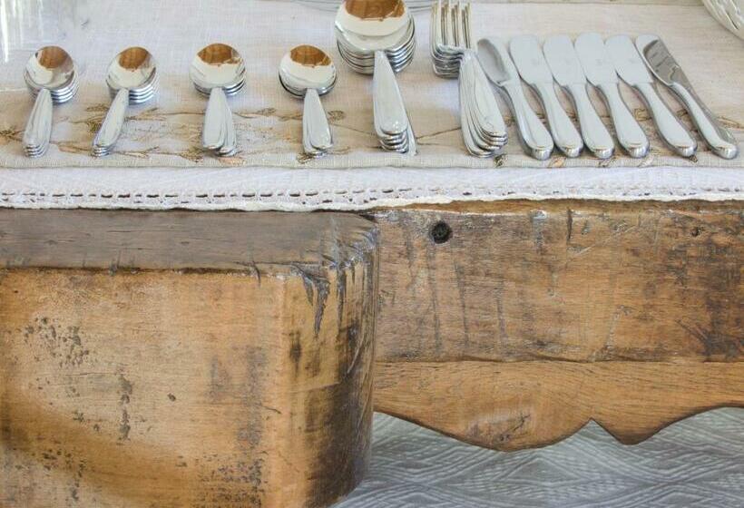 ベッドアンドブレックファースト Le Renard D Introd