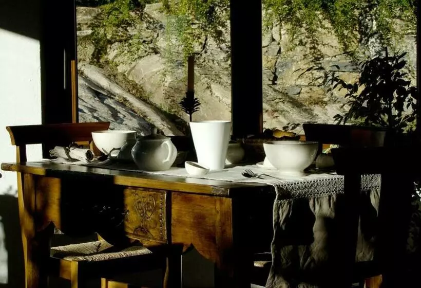 Aamiaismajoitus (B&B) Le Renard D Introd