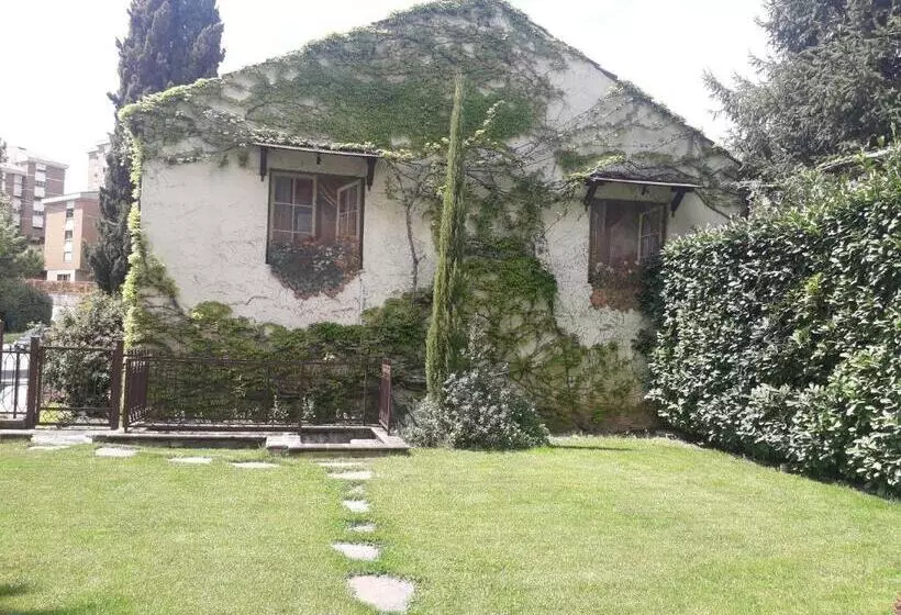 تختخواب و صبحانه Maison Lavande