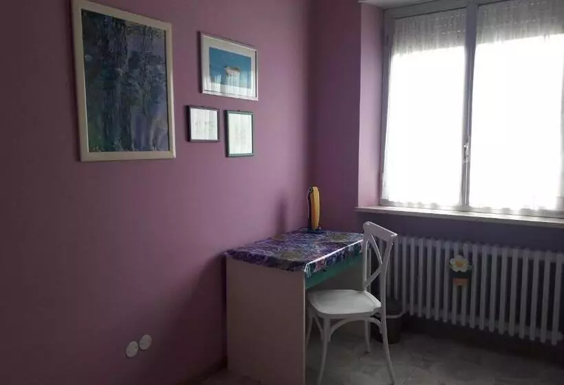 تختخواب و صبحانه Maison Lavande