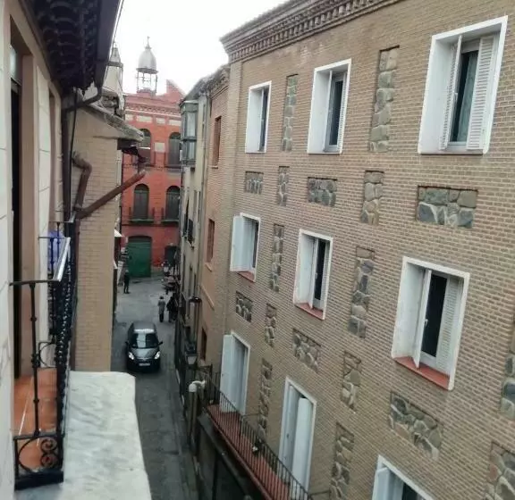 پانسیون Agapo Home