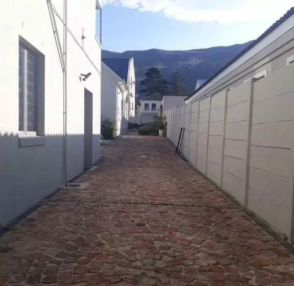 ペンション Nerf Af Cottage And Privates At Onrus , Hermanus